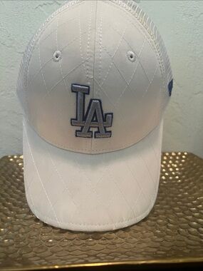#2372**New Era White and Blue LA Quilted Trucker Cap